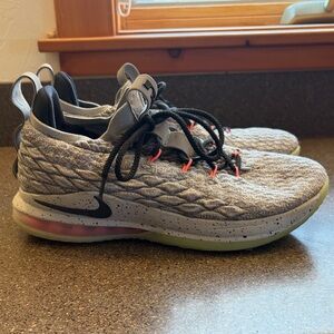 Nike Gray quilted Sneakers with Red Accents